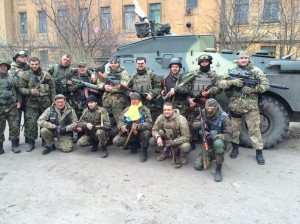 Украинское подразделение – хорошо виден расклад армейского вооружения.